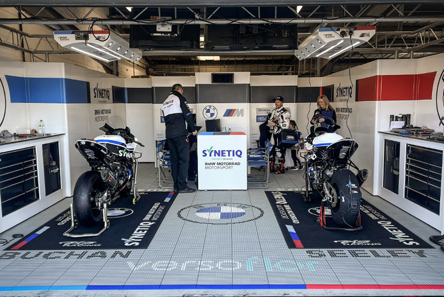 Versoflor becomes official provider for Synetiq BMW, TAS Racing Super Bikes