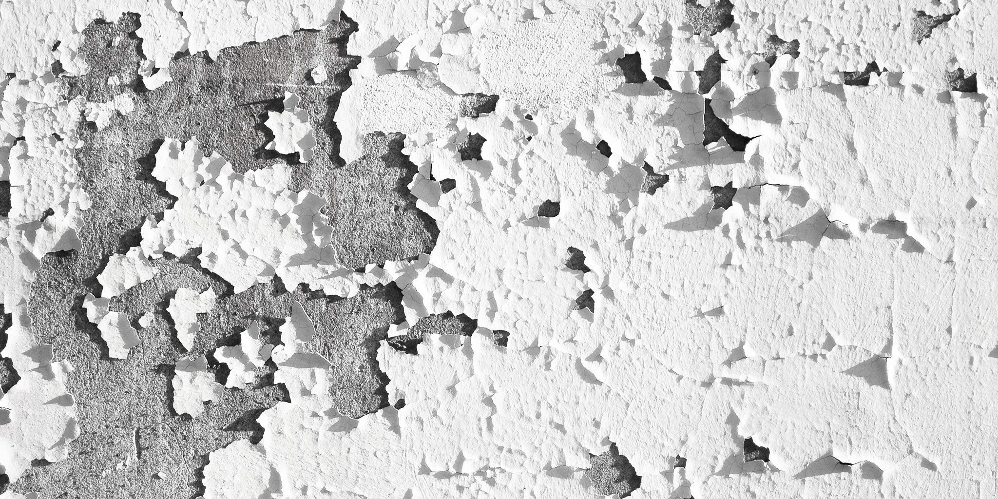 Garage Floor Tiles vs Epoxy: What’s Better for UK Garages?