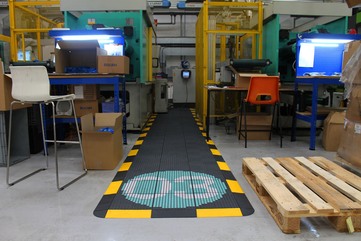 versoflor-industrial-machine-walkway1.jpg